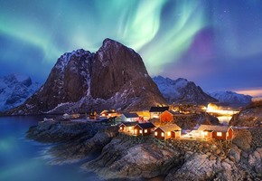 Tour Manager Tales: Northern Lights on a Winter Arctic Cruise