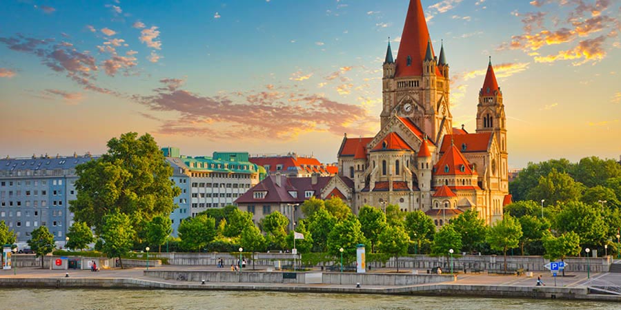 Immersive Ports of Call